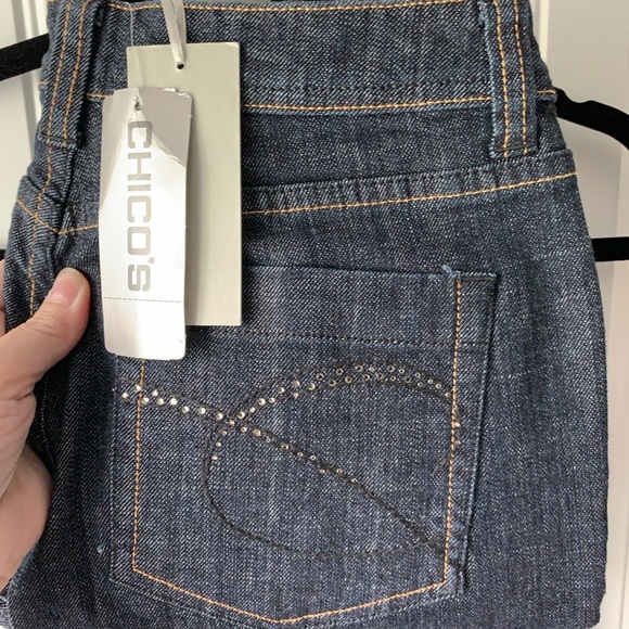 NWT Chico’s Platinum Jeans Sz 4 small - Picture 5 of 6